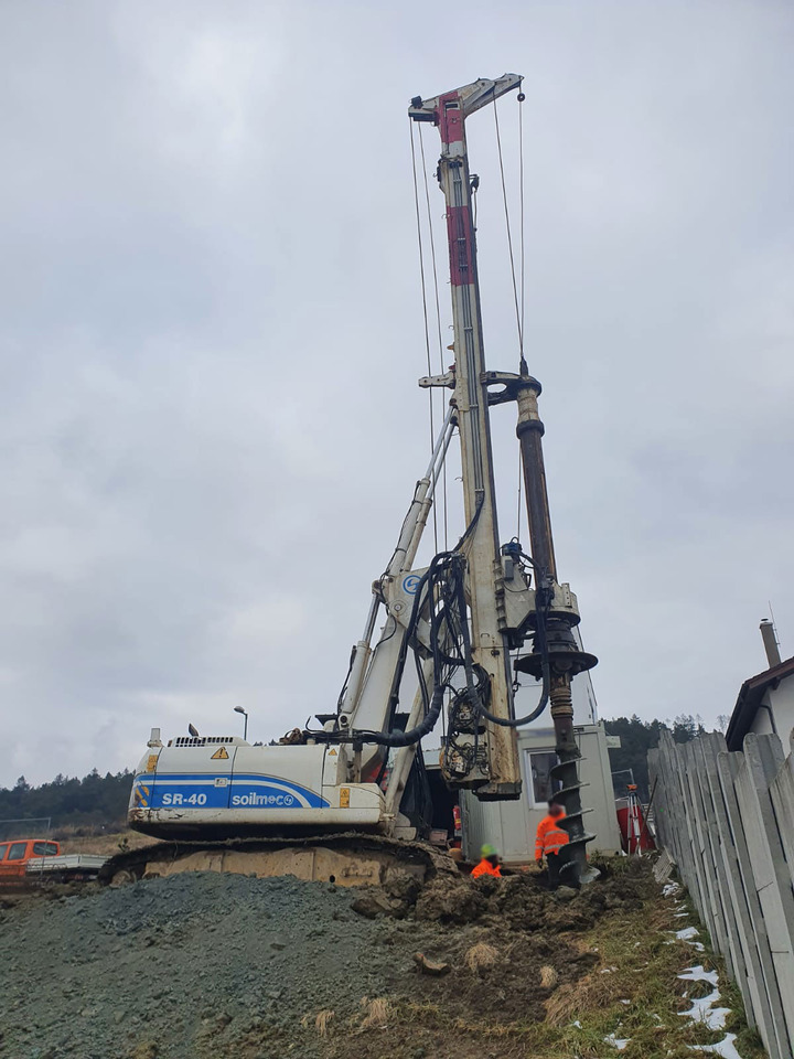 Soilmec SR-40 - Paalujuntta: kuva Soilmec SR-40 - Paalujuntta Soilmec SR-40 - Paalujuntta: kuva Soilmec SR-40 - Paalujuntta