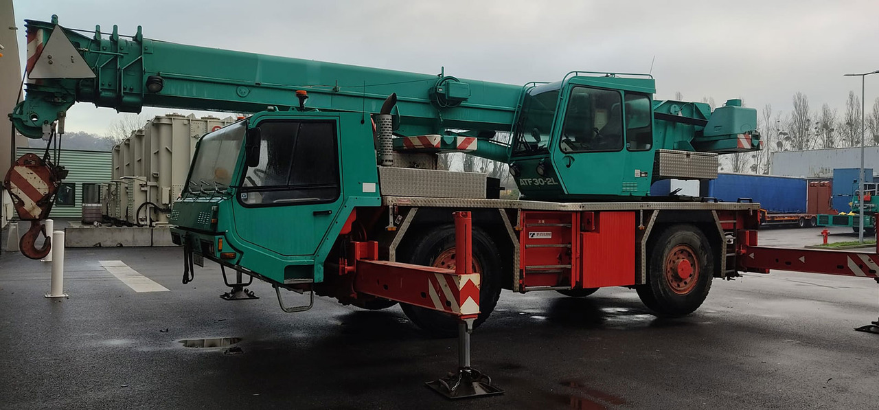 Tadano Faun ATF 30-2L - Ajoneuvonosturi: kuva Tadano Faun ATF 30-2L - Ajoneuvonosturi Tadano Faun ATF 30-2L - Ajoneuvonosturi: kuva Tadano Faun ATF 30-2L - Ajoneuvonosturi