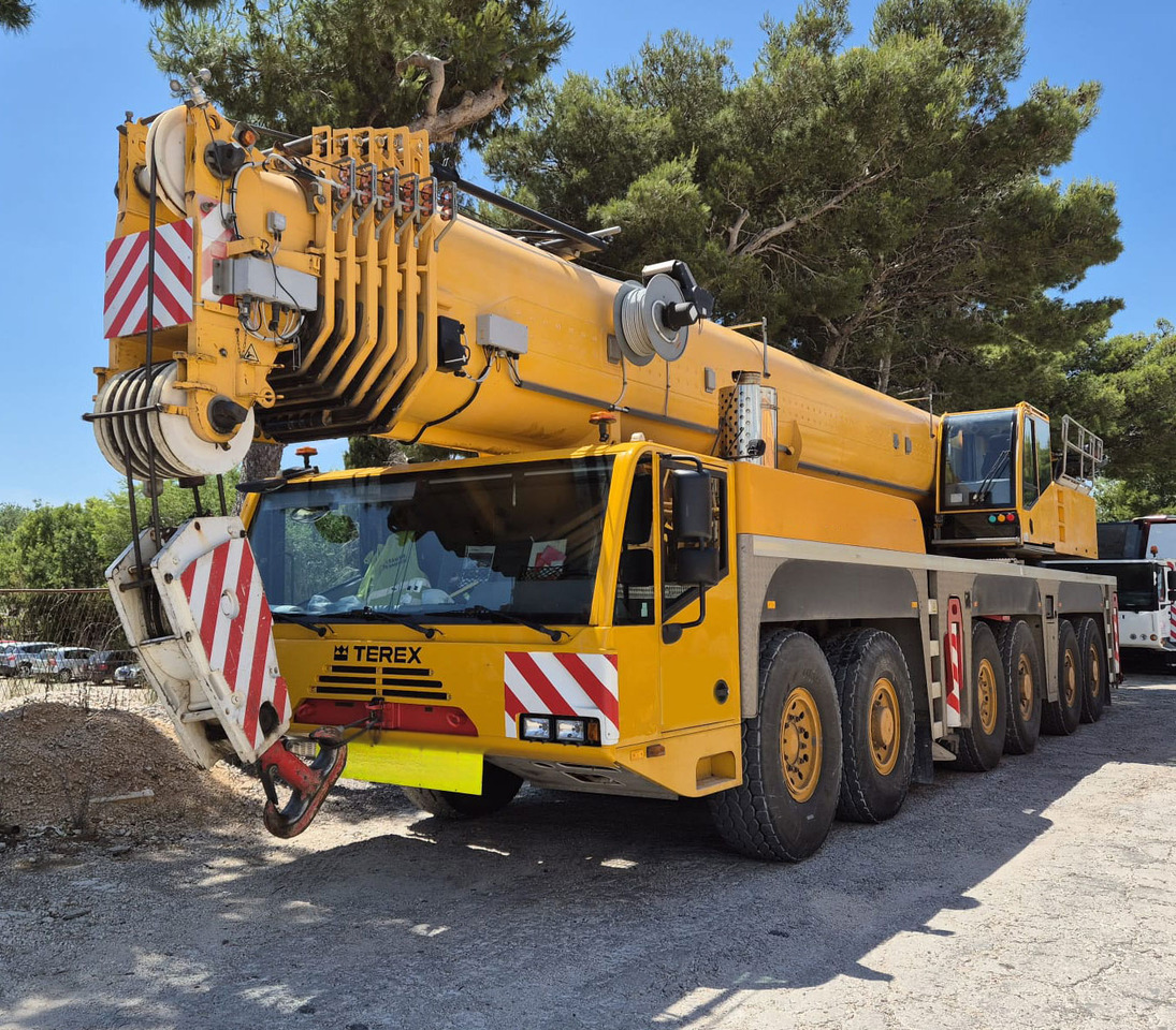 Terex Demag AC 250-1 - Ajoneuvonosturi: kuva Terex Demag AC 250-1 - Ajoneuvonosturi Terex Demag AC 250-1 - Ajoneuvonosturi: kuva Terex Demag AC 250-1 - Ajoneuvonosturi