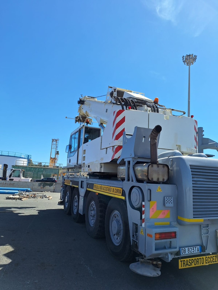 Terex Demag AC 70 City - Ajoneuvonosturi: kuva Terex Demag AC 70 City - Ajoneuvonosturi Terex Demag AC 70 City - Ajoneuvonosturi: kuva Terex Demag AC 70 City - Ajoneuvonosturi