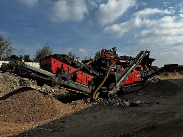Terex Finlay I-120RS - Iskumurskain: kuva Terex Finlay I-120RS - Iskumurskain Terex Finlay I-120RS - Iskumurskain: kuva Terex Finlay I-120RS - Iskumurskain
