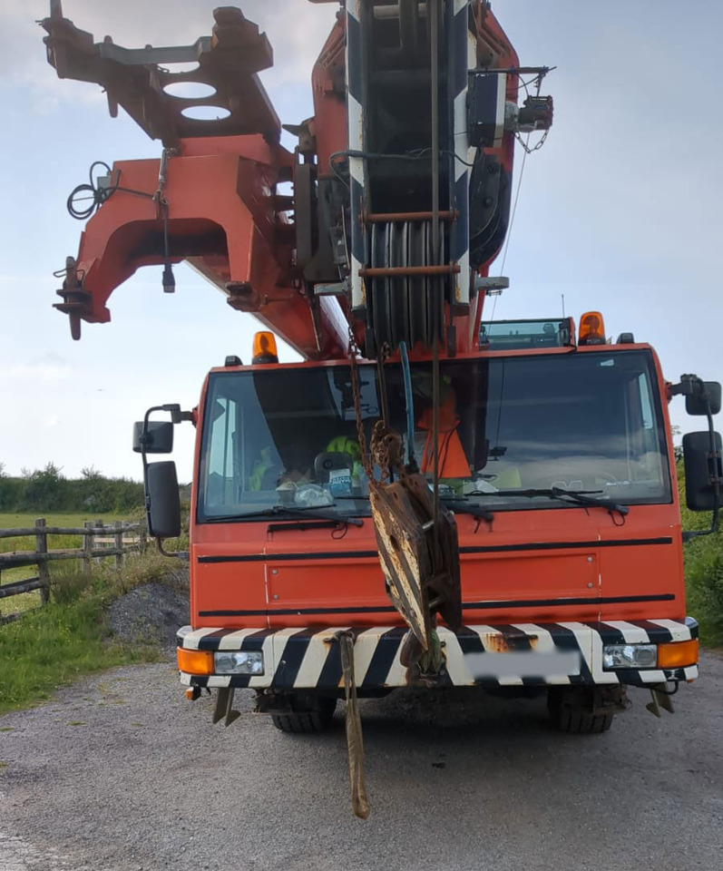 Terex PPM ATT 400-3 - Ajoneuvonosturi: kuva Terex PPM ATT 400-3 - Ajoneuvonosturi Terex PPM ATT 400-3 - Ajoneuvonosturi: kuva Terex PPM ATT 400-3 - Ajoneuvonosturi