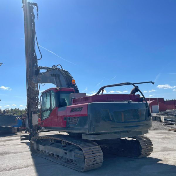 Volvo EC300 DT155 - Porakone: kuva Volvo EC300 DT155 - Porakone Volvo EC300 DT155 - Porakone: kuva Volvo EC300 DT155 - Porakone