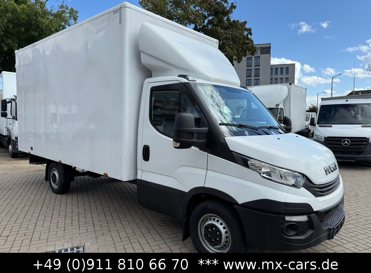 Iveco Daily 35s14 Möbel Maxi 4,39 l / 2,37 hoch 22 m³ - Jakeluauto: kuva Iveco Daily 35s14 Möbel Maxi 4,39 l / 2,37 hoch 22 m³ - Jakeluauto Iveco Daily 35s14 Möbel Maxi 4,39 l / 2,37 hoch 22 m³ - Jakeluauto: kuva Iveco Daily 35s14 Möbel Maxi 4,39 l / 2,37 hoch 22 m³ - Jakeluauto