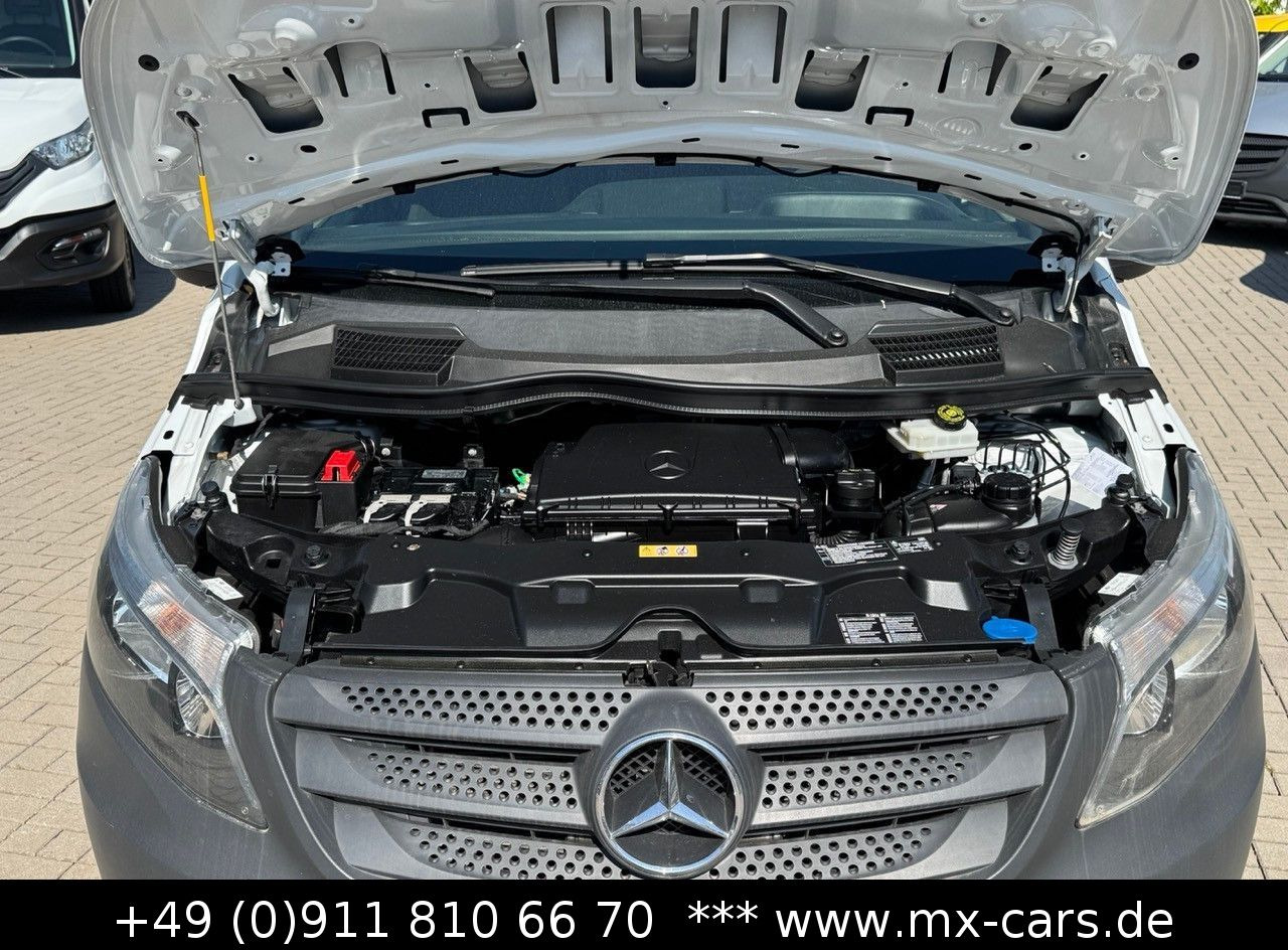 Pikkubussi Mercedes-Benz Vito 110 CDi lang Doka Mixto 6 Sitze Klima: kuva Pikkubussi Mercedes-Benz Vito 110 CDi lang Doka Mixto 6 Sitze Klima