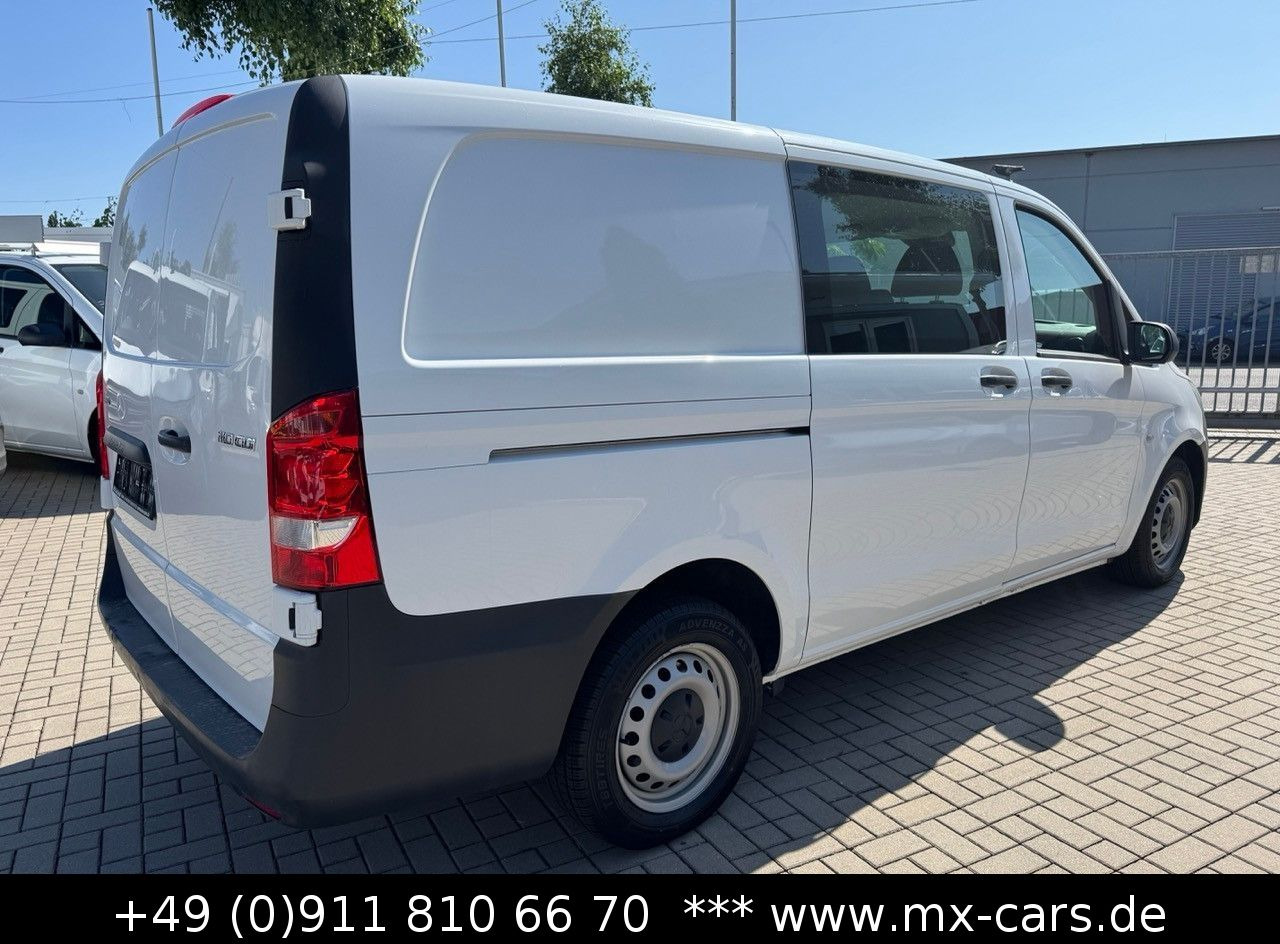 Mercedes-Benz Vito 110 CDi lang Doka Mixto 6 Sitze Klima - Pieni pakettiauto: kuva Mercedes-Benz Vito 110 CDi lang Doka Mixto 6 Sitze Klima - Pieni pakettiauto Mercedes-Benz Vito 110 CDi lang Doka Mixto 6 Sitze Klima - Pieni pakettiauto: kuva Mercedes-Benz Vito 110 CDi lang Doka Mixto 6 Sitze Klima - Pieni pakettiauto