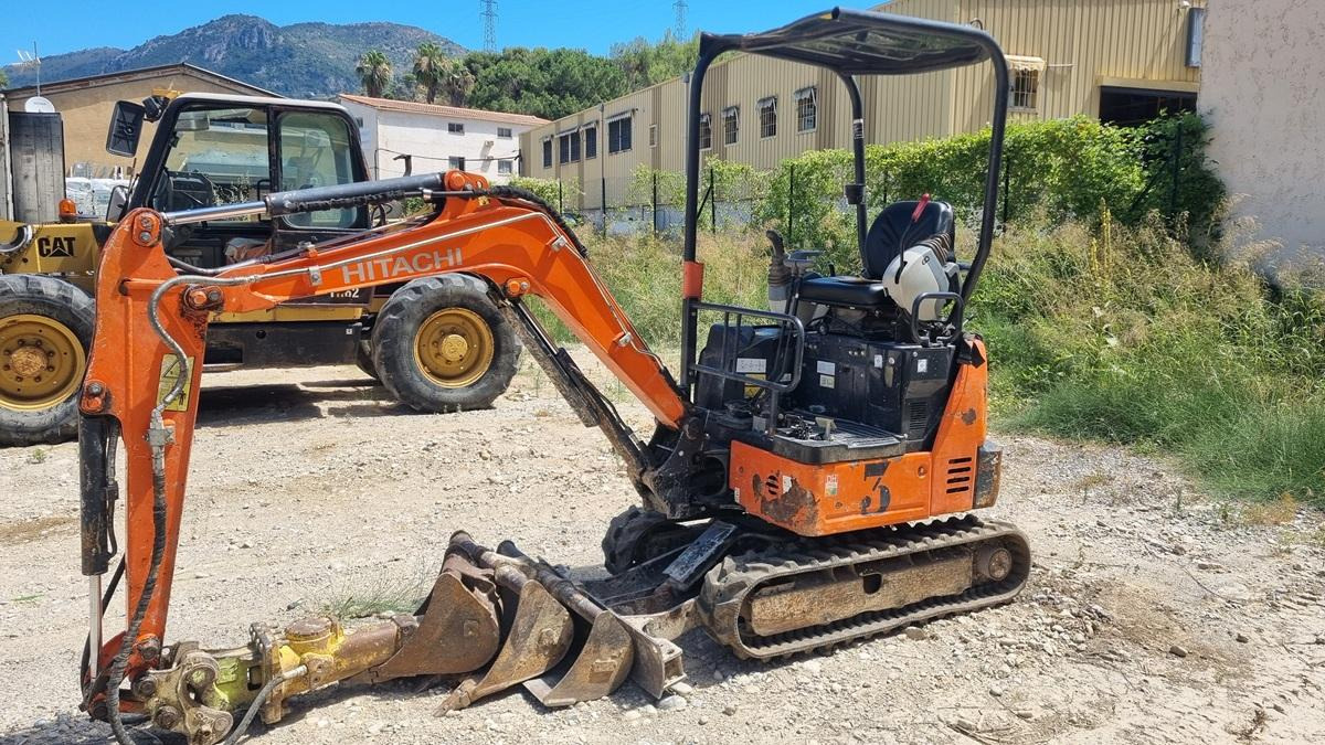 Hitachi ZAXIS 19 - Minikuormaaja: kuva Hitachi ZAXIS 19 - Minikuormaaja Hitachi ZAXIS 19 - Minikuormaaja: kuva Hitachi ZAXIS 19 - Minikuormaaja