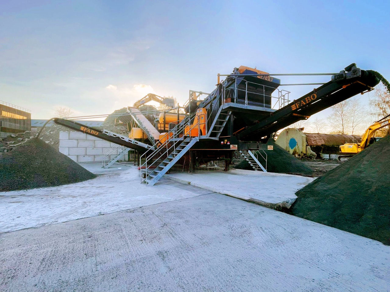 FABO Conveyor belt - Hihnakuljetin: kuva FABO Conveyor belt - Hihnakuljetin FABO Conveyor belt - Hihnakuljetin: kuva FABO Conveyor belt - Hihnakuljetin