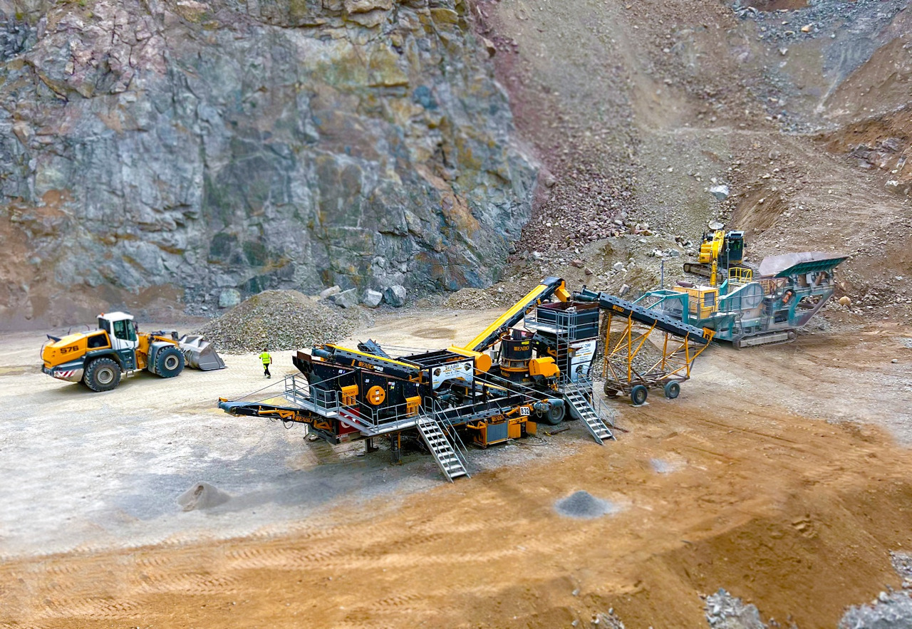 FABO Mobile crusher - Mobiilimurskain: kuva FABO Mobile crusher - Mobiilimurskain FABO Mobile crusher - Mobiilimurskain: kuva FABO Mobile crusher - Mobiilimurskain