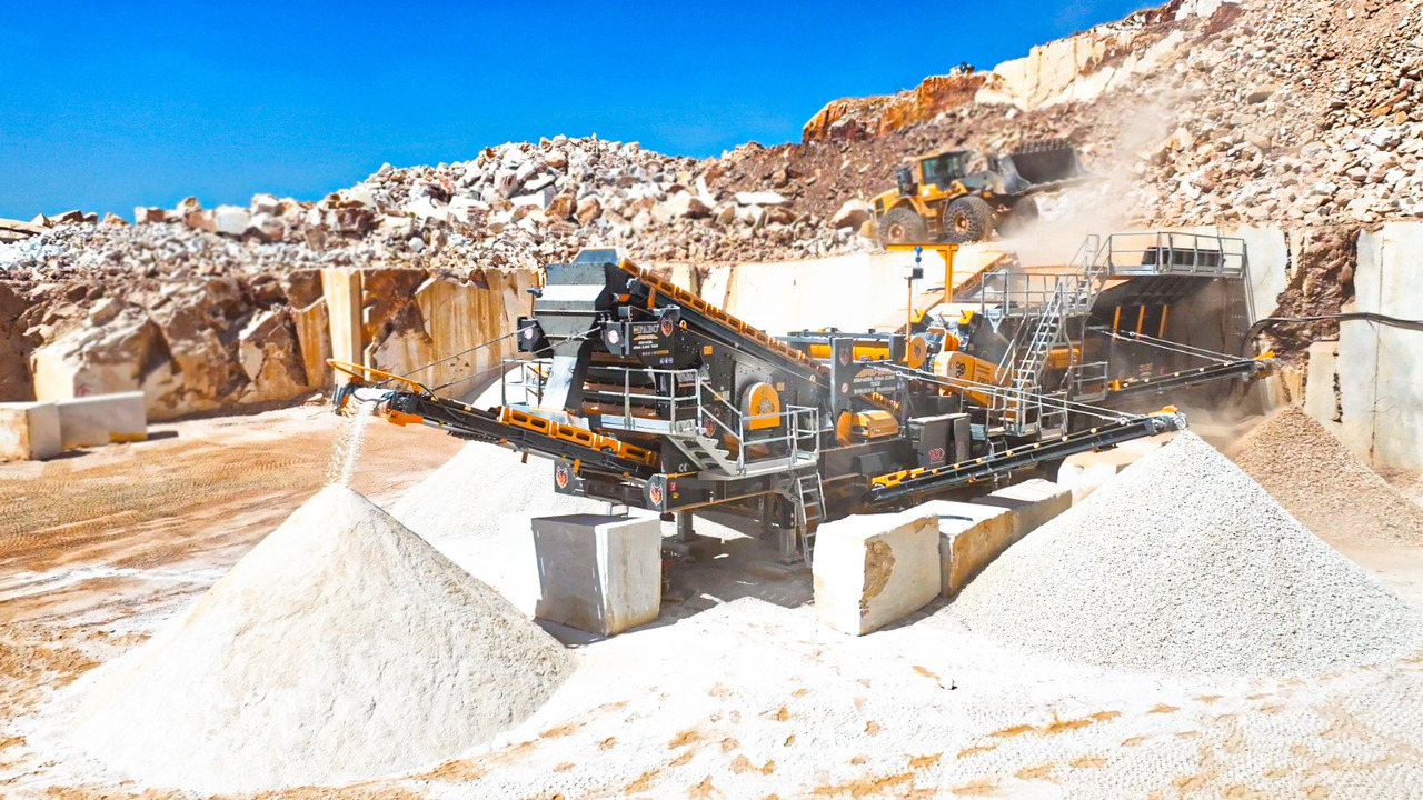 FABO Mobile crusher - Mobiilimurskain: kuva FABO Mobile crusher - Mobiilimurskain FABO Mobile crusher - Mobiilimurskain: kuva FABO Mobile crusher - Mobiilimurskain