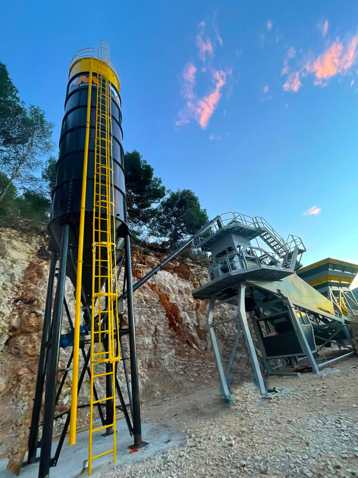 FABO mobile concrete batching plant - Betoniasema: kuva FABO mobile concrete batching plant - Betoniasema FABO mobile concrete batching plant - Betoniasema: kuva FABO mobile concrete batching plant - Betoniasema