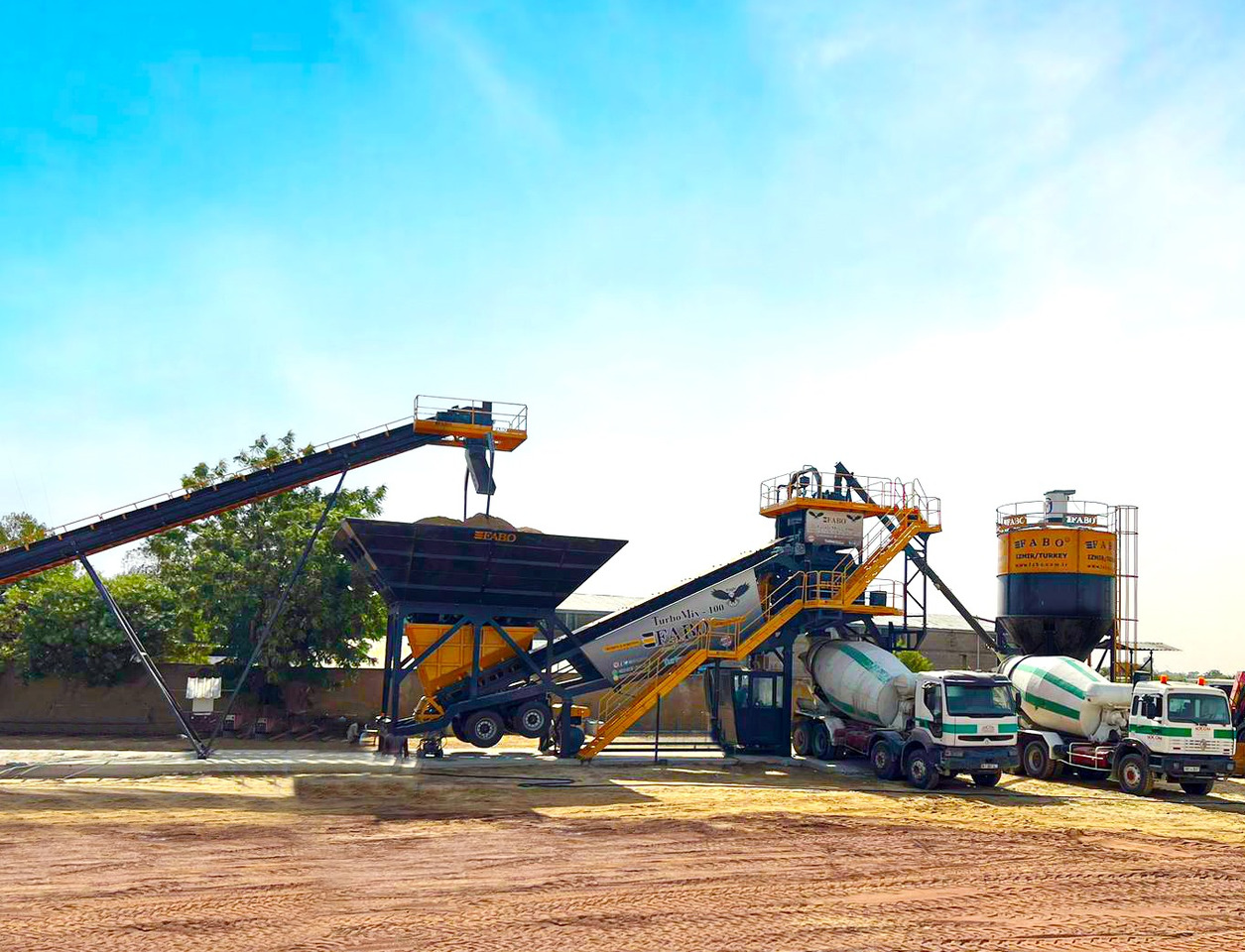 FABO mobile concrete batching plant - Betoniasema: kuva FABO mobile concrete batching plant - Betoniasema FABO mobile concrete batching plant - Betoniasema: kuva FABO mobile concrete batching plant - Betoniasema