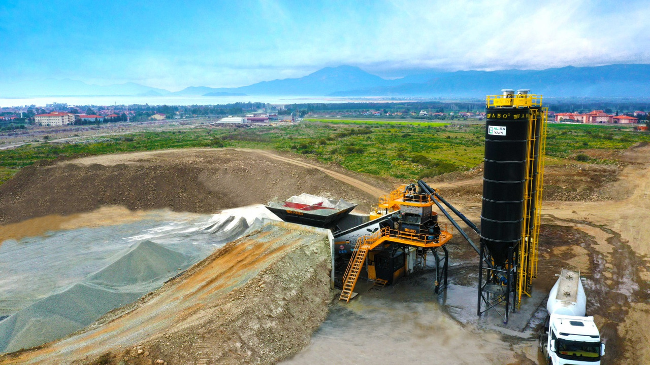 FABO mobile concrete batching plant - Betoniasema: kuva FABO mobile concrete batching plant - Betoniasema FABO mobile concrete batching plant - Betoniasema: kuva FABO mobile concrete batching plant - Betoniasema