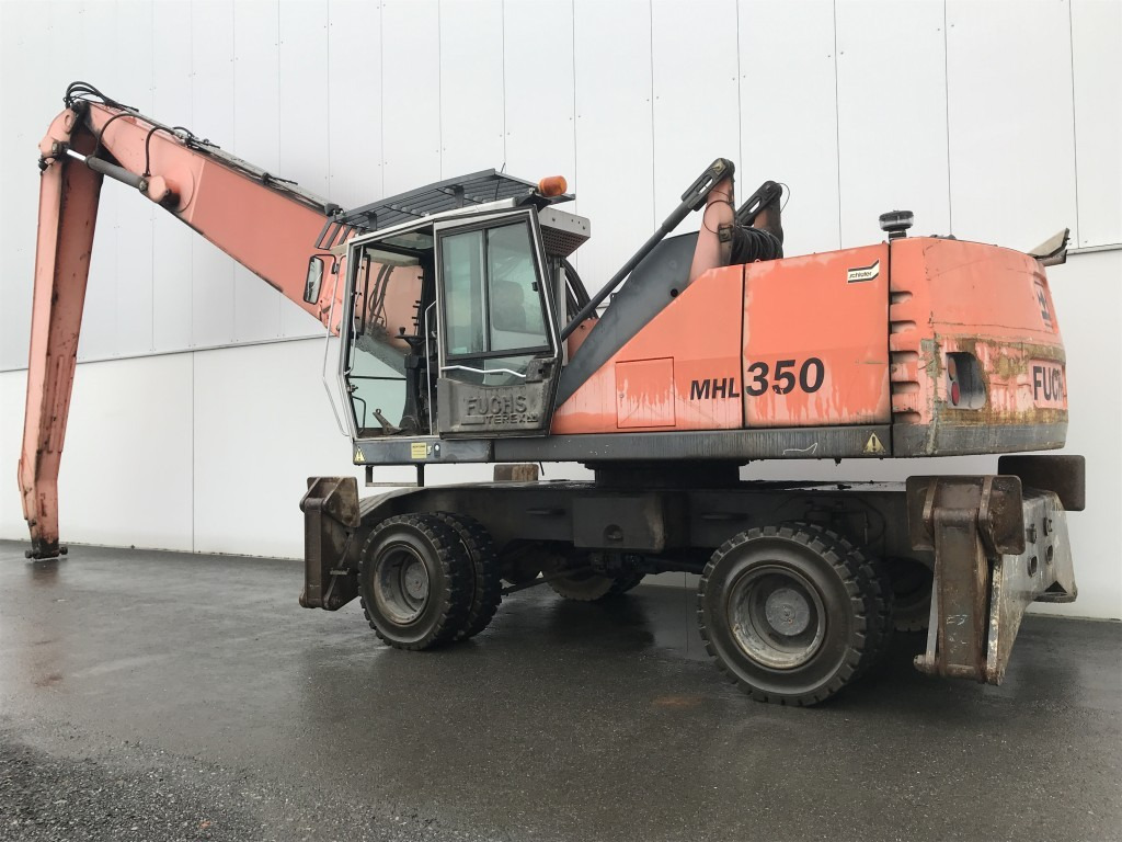 FUCHS Umschlagbagger MHL 350 Deutz-Motor - Materiaalinkäsittelykone: kuva FUCHS Umschlagbagger MHL 350 Deutz-Motor - Materiaalinkäsittelykone FUCHS Umschlagbagger MHL 350 Deutz-Motor - Materiaalinkäsittelykone: kuva FUCHS Umschlagbagger MHL 350 Deutz-Motor - Materiaalinkäsittelykone