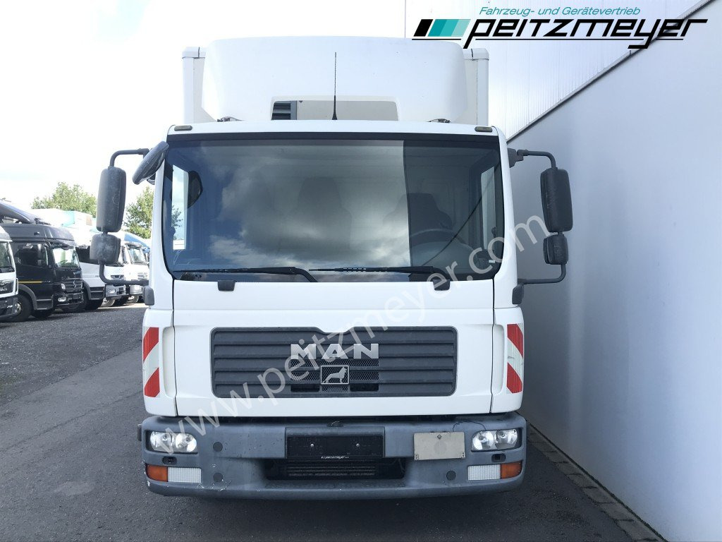 MAN TGL 8.180 BB Koffer mit Seitentür - Umpikori kuorma-auto: kuva MAN TGL 8.180 BB Koffer mit Seitentür - Umpikori kuorma-auto MAN TGL 8.180 BB Koffer mit Seitentür - Umpikori kuorma-auto: kuva MAN TGL 8.180 BB Koffer mit Seitentür - Umpikori kuorma-auto