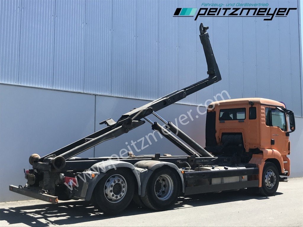 MAN TGS 26.440 BL6x2 Meiller RK 2070 mit Lenkachse - Koukkulava kuorma-auto: kuva MAN TGS 26.440 BL6x2 Meiller RK 2070 mit Lenkachse - Koukkulava kuorma-auto MAN TGS 26.440 BL6x2 Meiller RK 2070 mit Lenkachse - Koukkulava kuorma-auto: kuva MAN TGS 26.440 BL6x2 Meiller RK 2070 mit Lenkachse - Koukkulava kuorma-auto