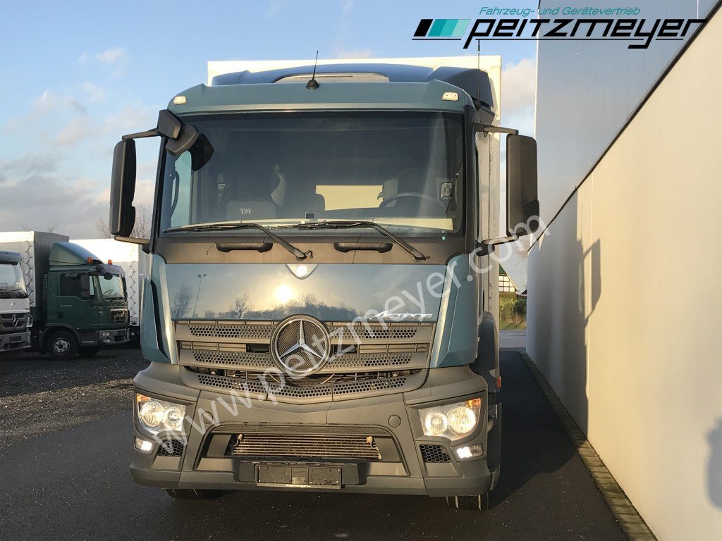 MERCEDES-BENZ Actros 1833 L Koffer+LBW, EU 6 Motor neu bei 594 tkm - Umpikori kuorma-auto: kuva MERCEDES-BENZ Actros 1833 L Koffer+LBW, EU 6 Motor neu bei 594 tkm - Umpikori kuorma-auto MERCEDES-BENZ Actros 1833 L Koffer+LBW, EU 6 Motor neu bei 594 tkm - Umpikori kuorma-auto: kuva MERCEDES-BENZ Actros 1833 L Koffer+LBW, EU 6 Motor neu bei 594 tkm - Umpikori kuorma-auto