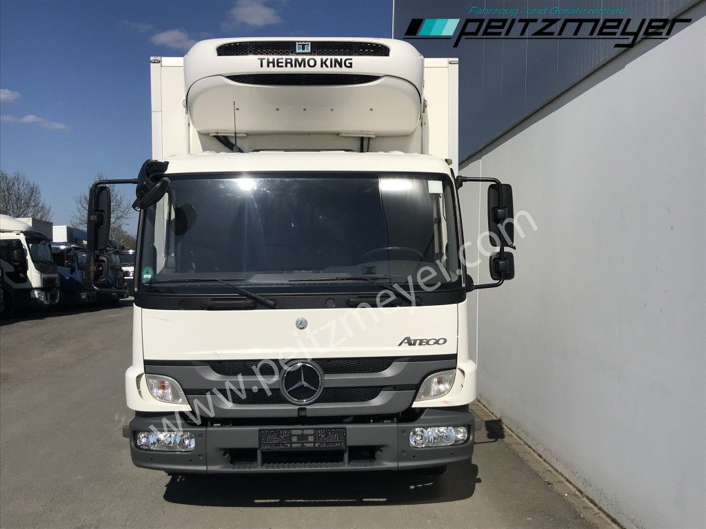 MERCEDES-BENZ Atego 818 L Tiefkühlkoffer m. Trennwand, Thermok T 800, LBW - Refrigeraattori kuorma-auto: kuva MERCEDES-BENZ Atego 818 L Tiefkühlkoffer m. Trennwand, Thermok T 800, LBW - Refrigeraattori kuorma-auto MERCEDES-BENZ Atego 818 L Tiefkühlkoffer m. Trennwand, Thermok T 800, LBW - Refrigeraattori kuorma-auto: kuva MERCEDES-BENZ Atego 818 L Tiefkühlkoffer m. Trennwand, Thermok T 800, LBW - Refrigeraattori kuorma-auto
