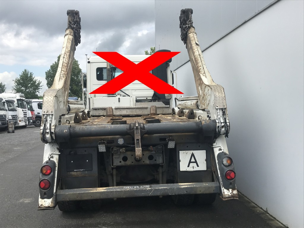 Meiller Absetzkipper AK 16 MTG - Actros 6x4 - Koukkulaite/ Keinukippilaite: kuva Meiller Absetzkipper AK 16 MTG - Actros 6x4 - Koukkulaite/ Keinukippilaite Meiller Absetzkipper AK 16 MTG - Actros 6x4 - Koukkulaite/ Keinukippilaite: kuva Meiller Absetzkipper AK 16 MTG - Actros 6x4 - Koukkulaite/ Keinukippilaite