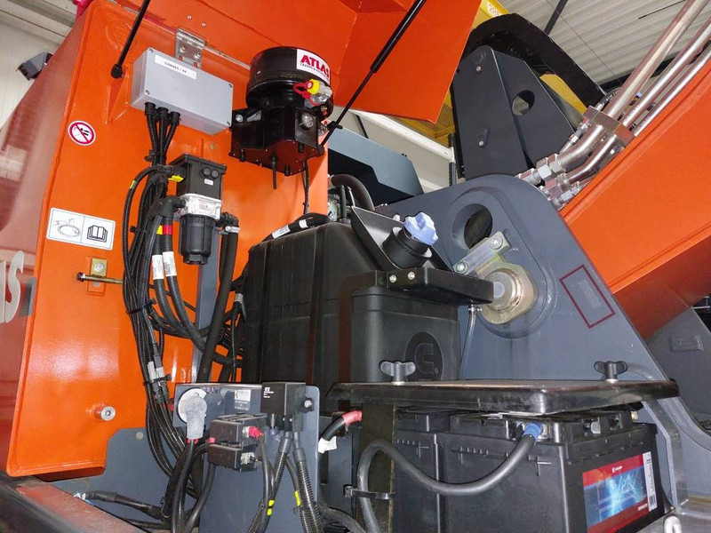 Atlas 250 MH - Materiaalinkäsittelykone: kuva Atlas 250 MH - Materiaalinkäsittelykone Atlas 250 MH - Materiaalinkäsittelykone: kuva Atlas 250 MH - Materiaalinkäsittelykone