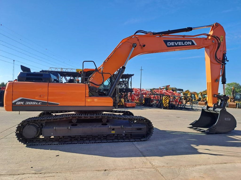 Doosan DX 300 LC-7M (UNUSED, 4 Pieces available) - Telakaivukone: kuva Doosan DX 300 LC-7M (UNUSED, 4 Pieces available) - Telakaivukone Doosan DX 300 LC-7M (UNUSED, 4 Pieces available) - Telakaivukone: kuva Doosan DX 300 LC-7M (UNUSED, 4 Pieces available) - Telakaivukone