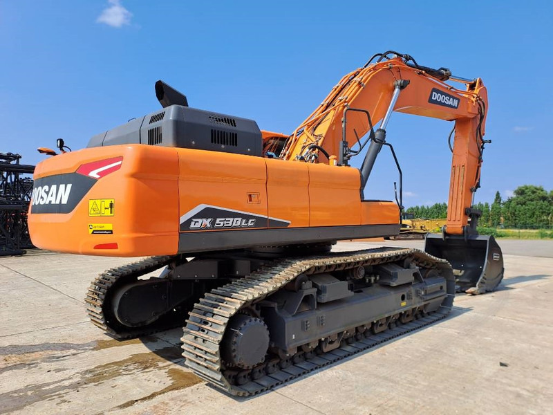 Doosan DX 530 LC-7 M - Telakaivukone: kuva Doosan DX 530 LC-7 M - Telakaivukone Doosan DX 530 LC-7 M - Telakaivukone: kuva Doosan DX 530 LC-7 M - Telakaivukone