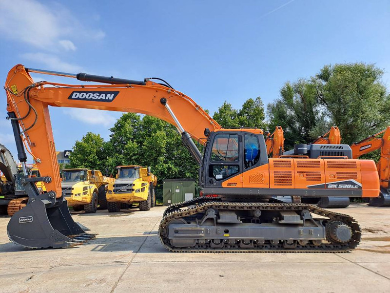 Doosan DX 530 LC-7 M - Telakaivukone: kuva Doosan DX 530 LC-7 M - Telakaivukone Doosan DX 530 LC-7 M - Telakaivukone: kuva Doosan DX 530 LC-7 M - Telakaivukone