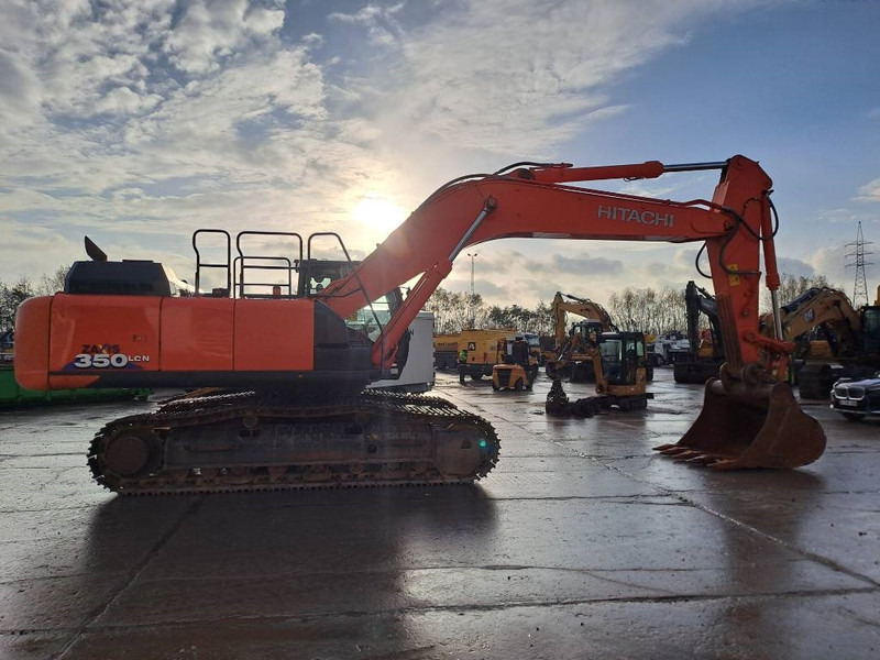 Hitachi ZX 350 LCN-6 - Telakaivukone: kuva Hitachi ZX 350 LCN-6 - Telakaivukone Hitachi ZX 350 LCN-6 - Telakaivukone: kuva Hitachi ZX 350 LCN-6 - Telakaivukone