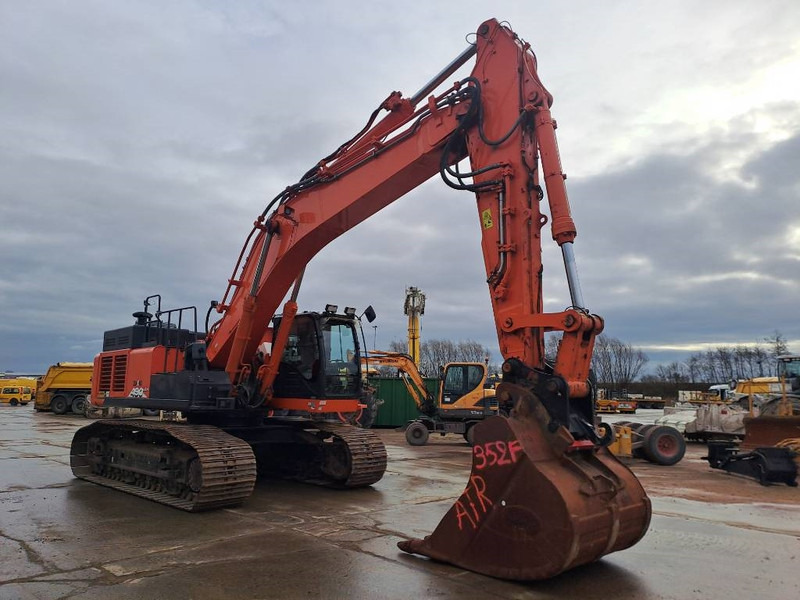 Hitachi ZX 490 LC H-6 (Lift Cab) - Telakaivukone: kuva Hitachi ZX 490 LC H-6 (Lift Cab) - Telakaivukone Hitachi ZX 490 LC H-6 (Lift Cab) - Telakaivukone: kuva Hitachi ZX 490 LC H-6 (Lift Cab) - Telakaivukone