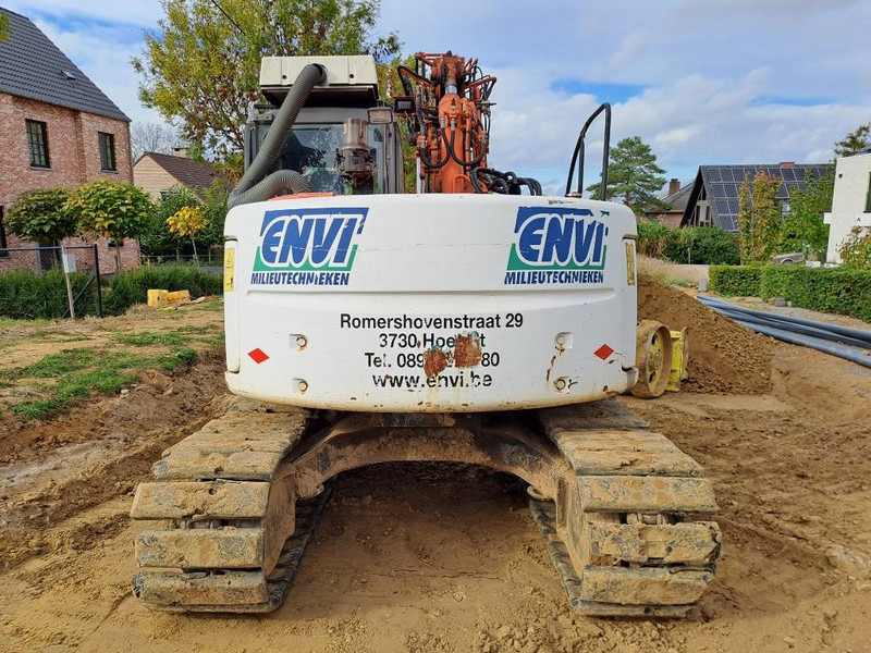 Hitachi ZX135US - Telakaivukone: kuva Hitachi ZX135US - Telakaivukone Hitachi ZX135US - Telakaivukone: kuva Hitachi ZX135US - Telakaivukone