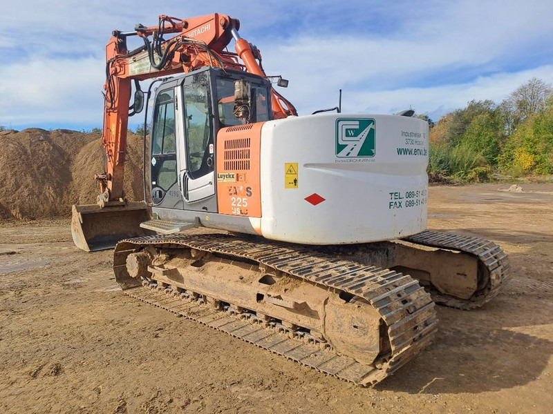 Hitachi ZX225USLC-3 - Telakaivukone: kuva Hitachi ZX225USLC-3 - Telakaivukone Hitachi ZX225USLC-3 - Telakaivukone: kuva Hitachi ZX225USLC-3 - Telakaivukone