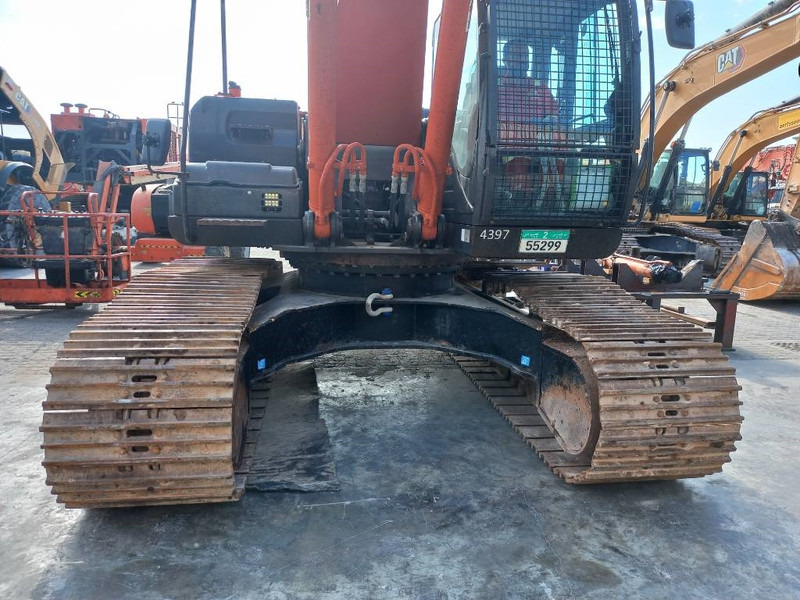 Hitachi ZX350H-5G (Abu Dhabi) - Telakaivukone: kuva Hitachi ZX350H-5G (Abu Dhabi) - Telakaivukone Hitachi ZX350H-5G (Abu Dhabi) - Telakaivukone: kuva Hitachi ZX350H-5G (Abu Dhabi) - Telakaivukone