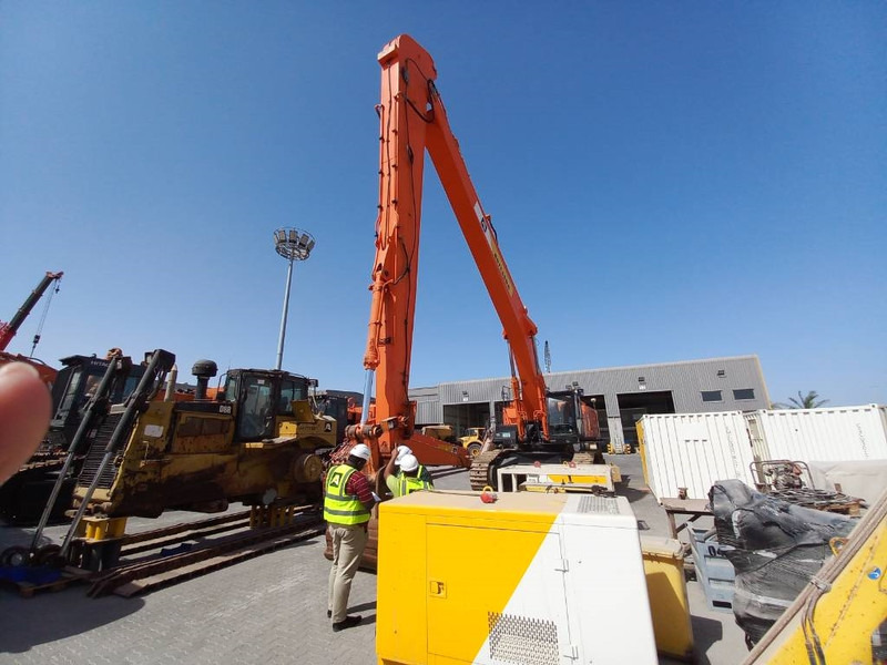 Hitachi ZX870LC H-5G (Abu Dhabi) - Kaivuri: kuva Hitachi ZX870LC H-5G (Abu Dhabi) - Kaivuri Hitachi ZX870LC H-5G (Abu Dhabi) - Kaivuri: kuva Hitachi ZX870LC H-5G (Abu Dhabi) - Kaivuri