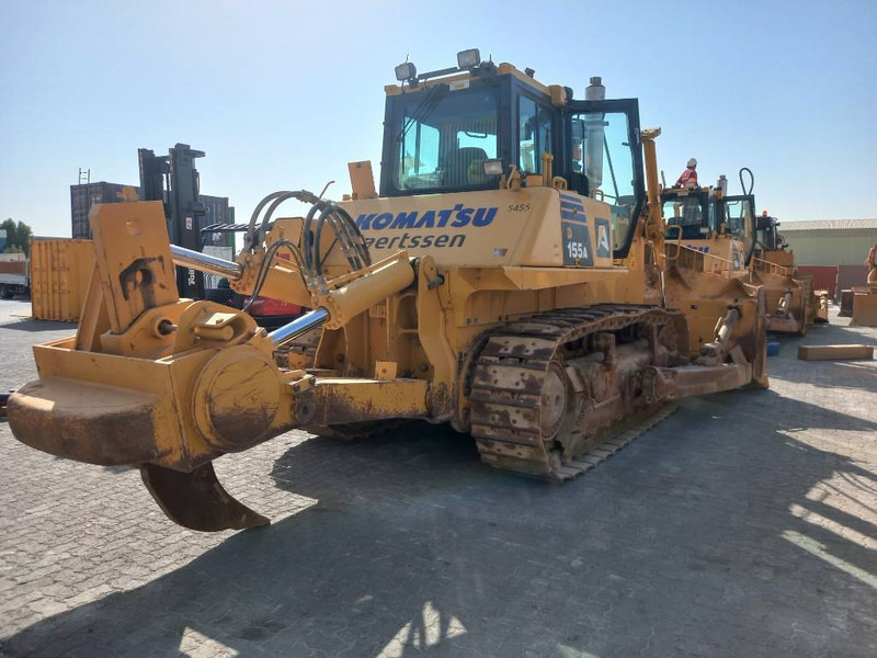 Komatsu D155A-6R (4 Pcs available in Abu Dhabi) - Puskutraktori: kuva Komatsu D155A-6R (4 Pcs available in Abu Dhabi) - Puskutraktori Komatsu D155A-6R (4 Pcs available in Abu Dhabi) - Puskutraktori: kuva Komatsu D155A-6R (4 Pcs available in Abu Dhabi) - Puskutraktori