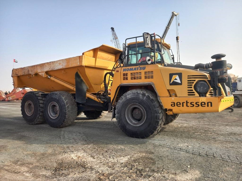 Komatsu HM400-3R (4pcs available in Abu Dhabi) - Nivelkippiauto: kuva Komatsu HM400-3R (4pcs available in Abu Dhabi) - Nivelkippiauto Komatsu HM400-3R (4pcs available in Abu Dhabi) - Nivelkippiauto: kuva Komatsu HM400-3R (4pcs available in Abu Dhabi) - Nivelkippiauto