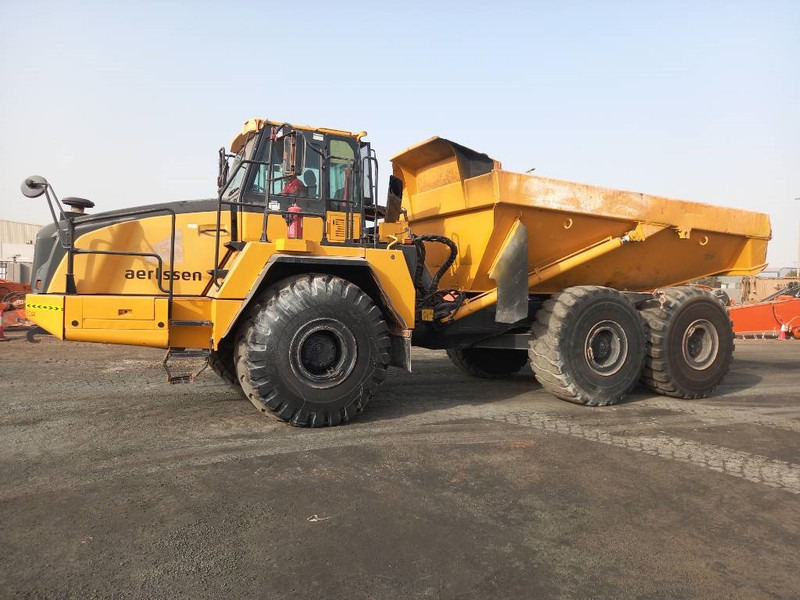 Komatsu HM400-3R (4pcs available in Abu Dhabi) - Nivelkippiauto: kuva Komatsu HM400-3R (4pcs available in Abu Dhabi) - Nivelkippiauto Komatsu HM400-3R (4pcs available in Abu Dhabi) - Nivelkippiauto: kuva Komatsu HM400-3R (4pcs available in Abu Dhabi) - Nivelkippiauto