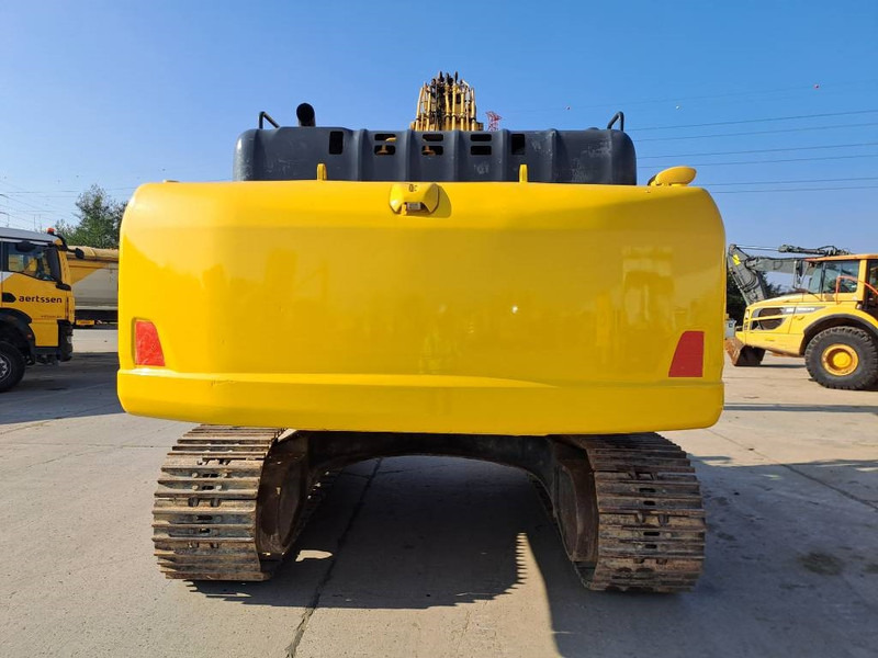 Komatsu PC360LC-10 - Telakaivukone: kuva Komatsu PC360LC-10 - Telakaivukone Komatsu PC360LC-10 - Telakaivukone: kuva Komatsu PC360LC-10 - Telakaivukone
