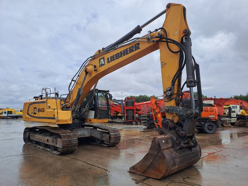 Telakaivukone Liebherr R 946: kuva Telakaivukone Liebherr R 946