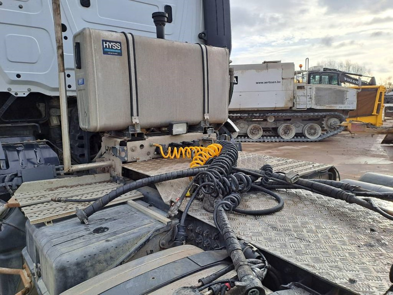 Vetopöytäauto Mercedes-Benz Arocs 2045: kuva Vetopöytäauto Mercedes-Benz Arocs 2045 Vetopöytäauto Mercedes-Benz Arocs 2045: kuva Vetopöytäauto Mercedes-Benz Arocs 2045