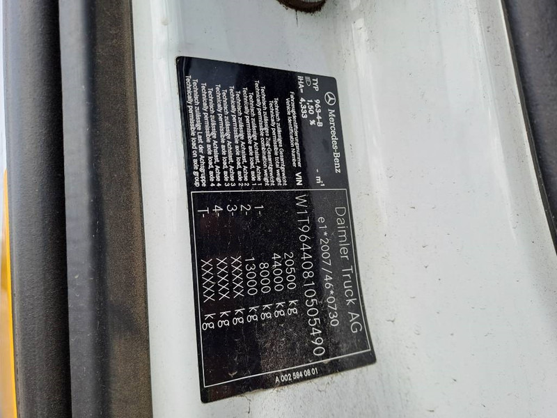 Vetopöytäauto Mercedes-Benz Arocs 2045: kuva Vetopöytäauto Mercedes-Benz Arocs 2045 Vetopöytäauto Mercedes-Benz Arocs 2045: kuva Vetopöytäauto Mercedes-Benz Arocs 2045