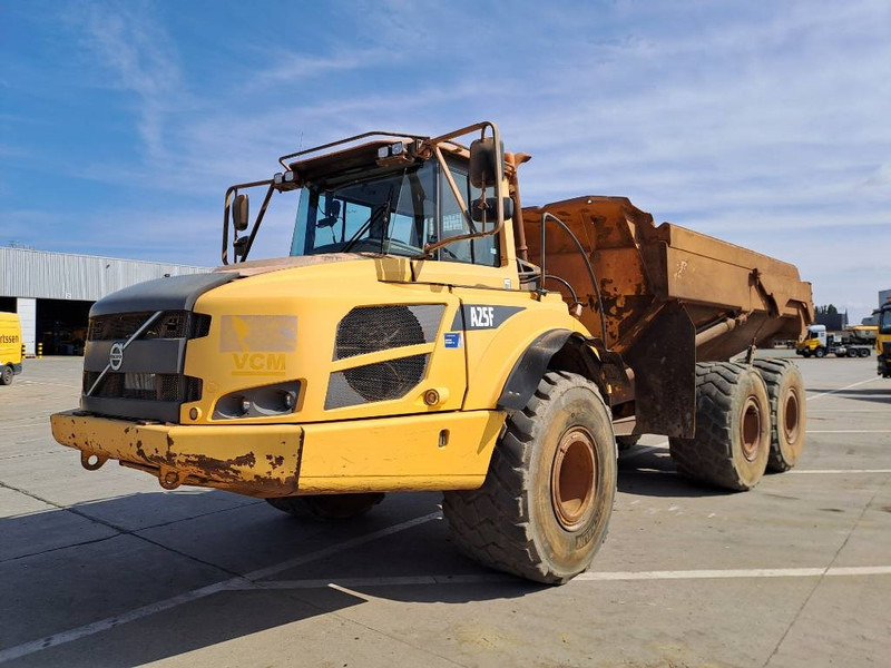 Volvo A25F - Nivelkippiauto: kuva Volvo A25F - Nivelkippiauto Volvo A25F - Nivelkippiauto: kuva Volvo A25F - Nivelkippiauto