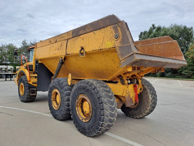 Volvo A30G(2pieces available) - Nivelkippiauto: kuva Volvo A30G(2pieces available) - Nivelkippiauto Volvo A30G(2pieces available) - Nivelkippiauto: kuva Volvo A30G(2pieces available) - Nivelkippiauto