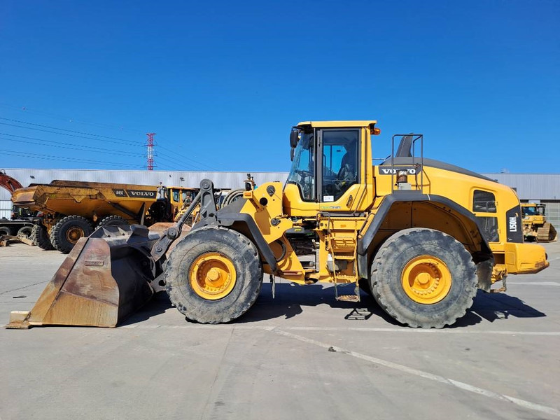 Volvo L 150 H - Pyöräkuormaaja: kuva Volvo L 150 H - Pyöräkuormaaja Volvo L 150 H - Pyöräkuormaaja: kuva Volvo L 150 H - Pyöräkuormaaja