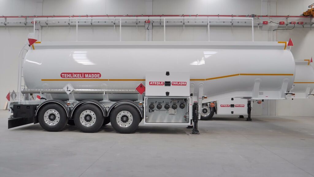 SINAN TANKER-TREYLER Aluminium, fuel tanker- Бензовоз Алюминьевый - Säiliöpuoliperävaunu: kuva SINAN TANKER-TREYLER Aluminium, fuel tanker- Бензовоз Алюминьевый - Säiliöpuoliperävaunu SINAN TANKER-TREYLER Aluminium, fuel tanker- Бензовоз Алюминьевый - Säiliöpuoliperävaunu: kuva SINAN TANKER-TREYLER Aluminium, fuel tanker- Бензовоз Алюминьевый - Säiliöpuoliperävaunu
