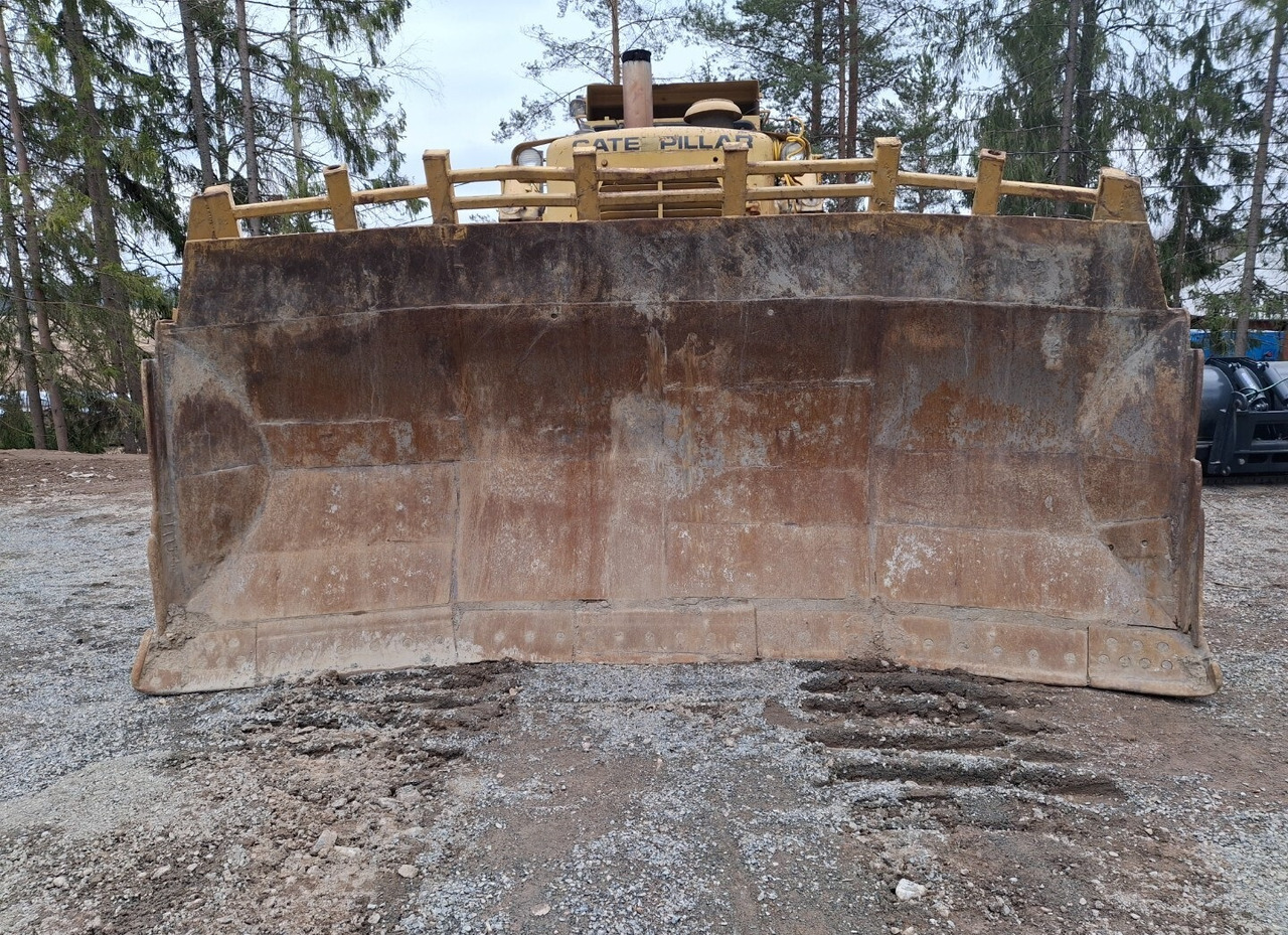 CATERPILLAR D9H ripper - Puskutraktori: kuva CATERPILLAR D9H ripper - Puskutraktori CATERPILLAR D9H ripper - Puskutraktori: kuva CATERPILLAR D9H ripper - Puskutraktori