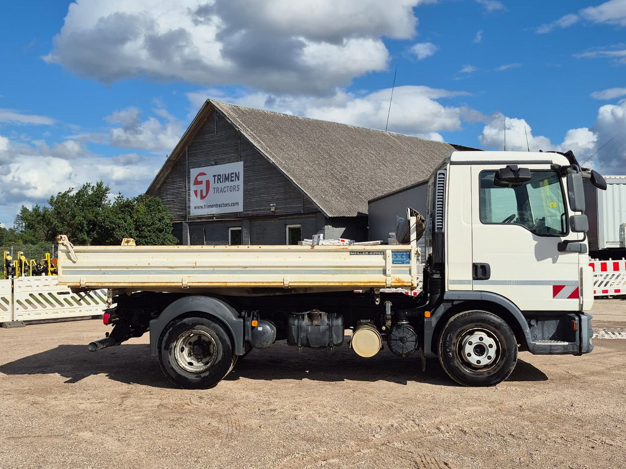 MAN TGL8.220, 83'600km! - Kippiauto kuorma-auto: kuva MAN TGL8.220, 83'600km! - Kippiauto kuorma-auto MAN TGL8.220, 83'600km! - Kippiauto kuorma-auto: kuva MAN TGL8.220, 83'600km! - Kippiauto kuorma-auto