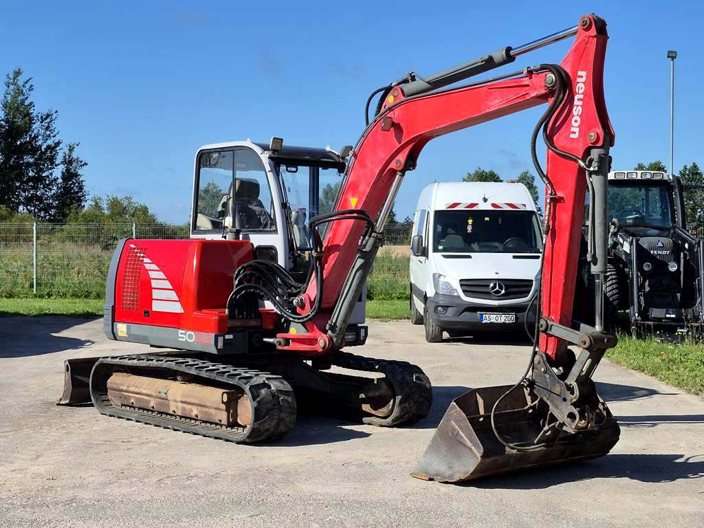 NEUSON 5002 RD, 5 ton - Minikuormaaja: kuva NEUSON 5002 RD, 5 ton - Minikuormaaja NEUSON 5002 RD, 5 ton - Minikuormaaja: kuva NEUSON 5002 RD, 5 ton - Minikuormaaja