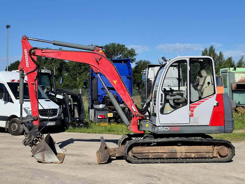 NEUSON 5002 RD, 5 ton - Minikuormaaja: kuva NEUSON 5002 RD, 5 ton - Minikuormaaja NEUSON 5002 RD, 5 ton - Minikuormaaja: kuva NEUSON 5002 RD, 5 ton - Minikuormaaja