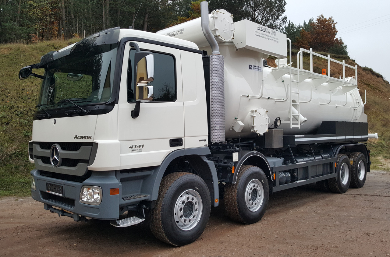 Mercedes NAAKTGEBOREN Vacu Press 8000 - Puhtaanpitoauto: kuva Mercedes NAAKTGEBOREN Vacu Press 8000 - Puhtaanpitoauto Mercedes NAAKTGEBOREN Vacu Press 8000 - Puhtaanpitoauto: kuva Mercedes NAAKTGEBOREN Vacu Press 8000 - Puhtaanpitoauto