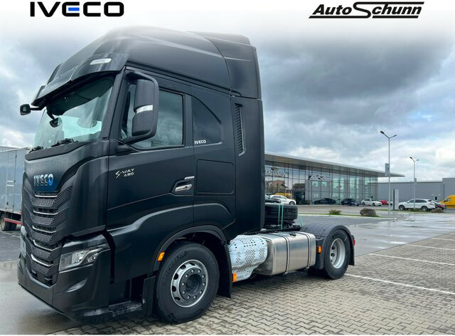 IVECO S-Way AS440S49T/P - AF4T COMFORT+AERO+ LED+NAVI... - Vetopöytäauto: kuva IVECO S-Way AS440S49T/P - AF4T COMFORT+AERO+ LED+NAVI... - Vetopöytäauto IVECO S-Way AS440S49T/P - AF4T COMFORT+AERO+ LED+NAVI... - Vetopöytäauto: kuva IVECO S-Way AS440S49T/P - AF4T COMFORT+AERO+ LED+NAVI... - Vetopöytäauto